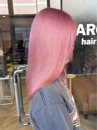 セミロング ブリーチ／ 髪質改善／ＲＹＯのヘアスタイル