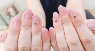 ネイル manis .のネイルデザイン