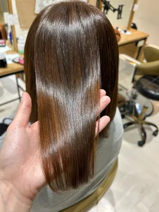 セミロング @RICH ヒカルのヘアスタイル