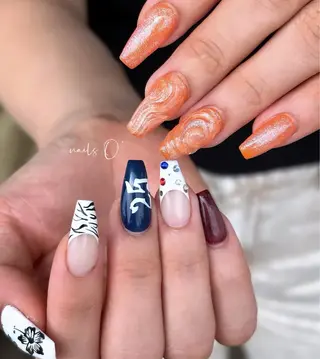 ネイル 大人可愛いネイル🎗 Hinaのネイルデザイン