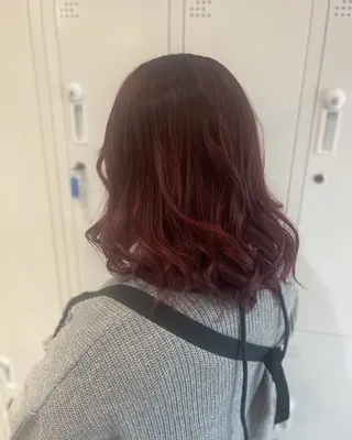 カラー 西原 愛紗のヘアスタイル