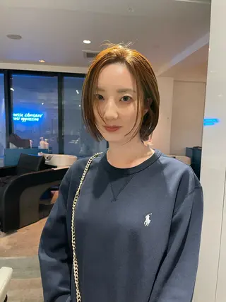 ミディアム カラー スパイラルパーマ 🌐hina⭐️のヘアスタイル