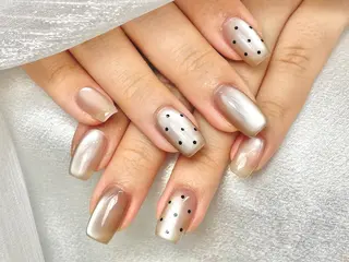 ネイル 夏 目のネイルデザイン