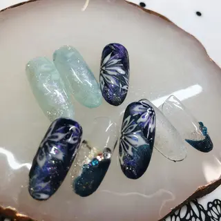 ネイル 奥園 良恵のネイルデザイン