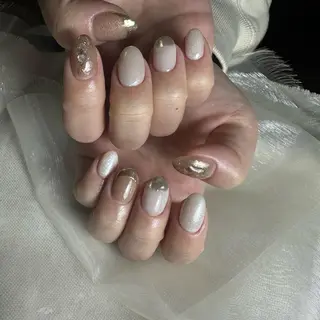 ネイル repos~ルポ~所属・里見 麗のネイルデザイン