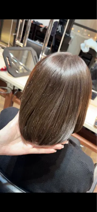 ミディアム カラー BEBE所属・ご新規様限定 透明感カラーKANAのヘアスタイル