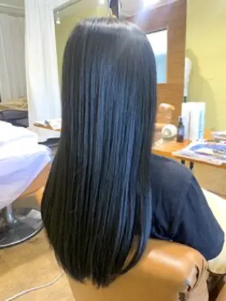 ロング カラー NICCOLO 西新のヘアスタイル