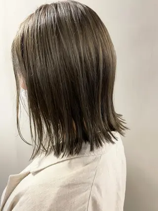 ミディアム カラー tatsumi/ボブ ウルフ/レイヤーのヘアスタイル