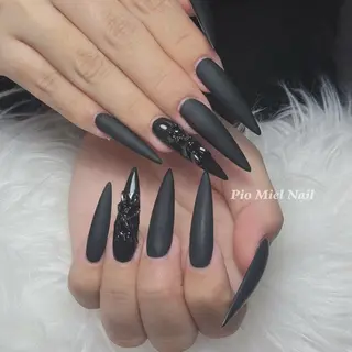 ネイル Pio Mielのネイルデザイン