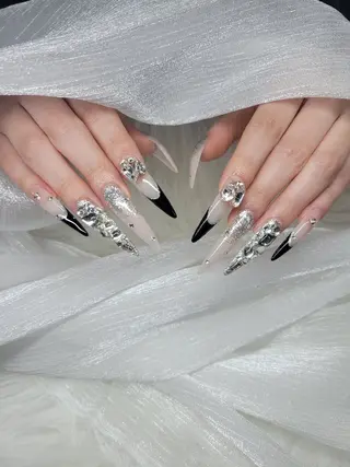 ネイル 🌺chimu🌺 予約リクエスト可能☆のネイルデザイン