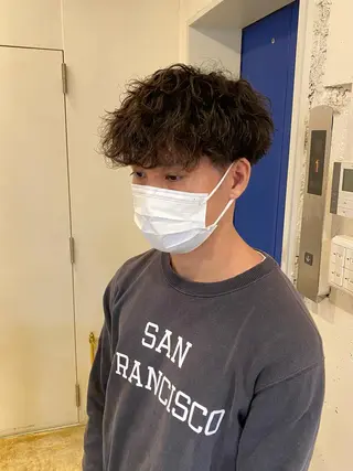 ショート パーマ メンズ JINKIメンズ特化 メンズカットパーマのヘアスタイル