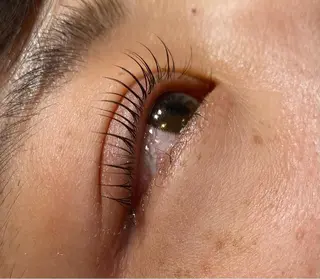 マツエク・マツパ 田上 (たのうえ)のヘアスタイル