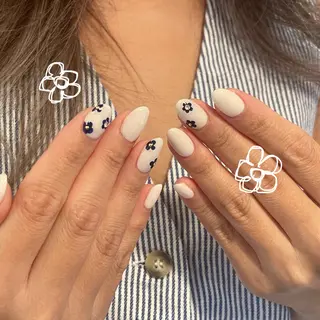 ネイル 🌷 YURI🌷のネイルデザイン