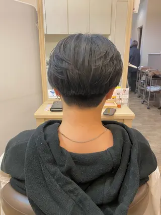 メンズ 長嶋 花梨のヘアスタイル