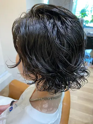 ショート 大島 瑞穂　ビズヘアーのマツエク・マツパデザイン