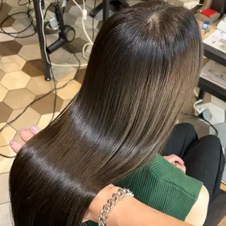 ロング 石原 悠貴のヘアスタイル