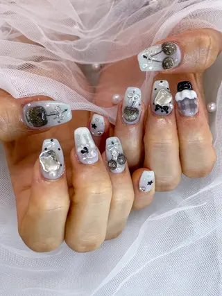 ネイル 五十嵐 美智のネイルデザイン