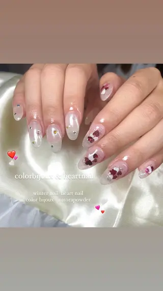 ネイル 佐藤 月衣のネイルデザイン