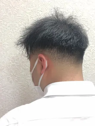 ショート ゼロスバーバーショップ所属・予約1000件超 ✨メンズパーマのヘアスタイル