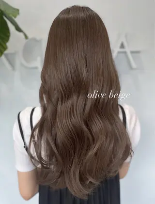 ロング カラー 透明感カラー／ 艶感カラー／RAMUのヘアスタイル