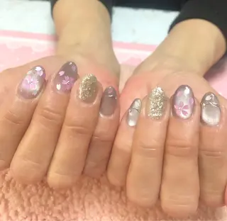 ネイル GＬA D所属・ＧＬAD グラットのネイルデザイン