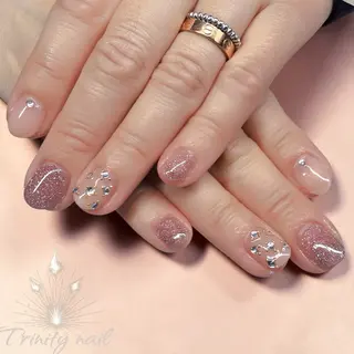 ネイル nailsalon Trinity所属・K. yu-kaのネイルデザイン