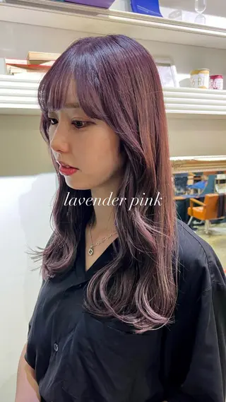 ロング カラー オカベ ショウマのヘアスタイル