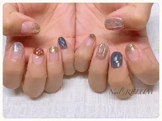 ネイル THECOLORS所属・近貞 莉奈のネイルデザイン