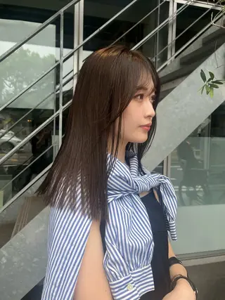 カラー イケハラ ナナミのヘアスタイル