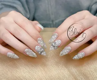 セミロング Bling Salonのネイルデザイン