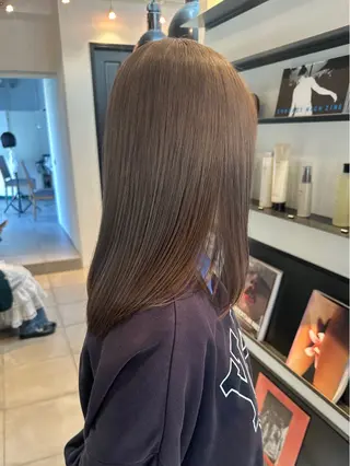 ミディアム カラー 磯　亜由香 🌷ブリーチのヘアスタイル