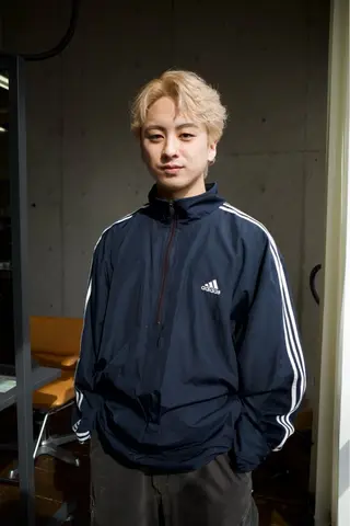 ショート カラー パーマ メンズ 山口 陽平のヘアスタイル
