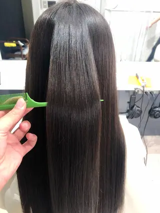 京都レイヤーカット/ 縮毛矯正/羽柴りくのヘアスタイル