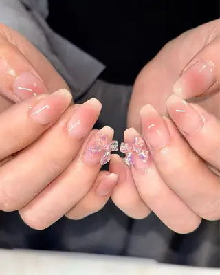 ネイル 宮澤 朱里のネイルデザイン