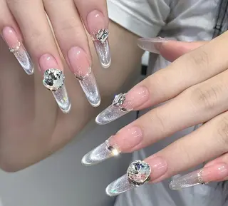 ネイル Pure&Rich Nailのネイルデザイン