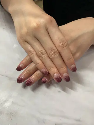 ネイル ネイルサロンエーナインイオンモール苗穂店所属・K Mariのネイルデザイン