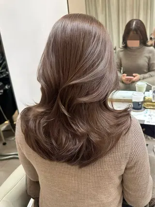 ミディアム カラー 韓国ヘア🦢🖤 Sayumiのヘアスタイル