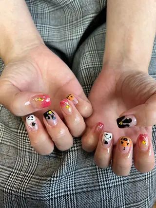 ネイル 黒葛原 めぐみのネイルデザイン