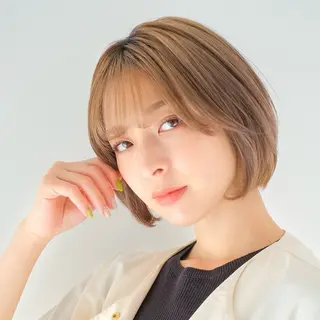 ショート カラー ショートパーマ カットモデルのヘアスタイル