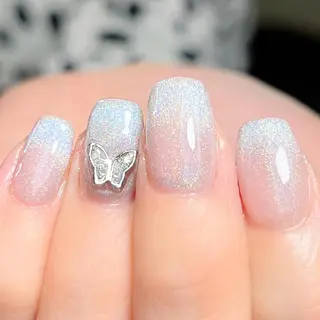 ネイル Mizuliネイル 眉毛メイクのサロンのネイルデザイン