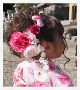 セミロング ヘアアレンジ キッズ KANA カナのマツエク・マツパデザイン