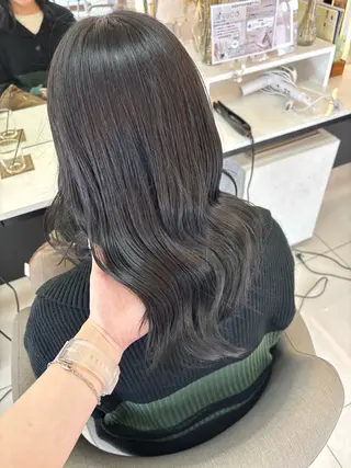 ショート Iris by artina 武蔵小杉店【イリス バイ アルティナ】所属・🎼レイヤー/顔周り カット/nene♬のヘアスタイル