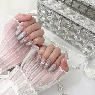 ネイル Le'ciel所属・吉川 怜那のネイルデザイン