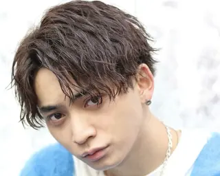 パーマ メンズ特化 遠山もゆるのヘアスタイル