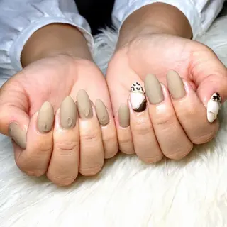 ネイル VIOLA .nailのネイルデザイン