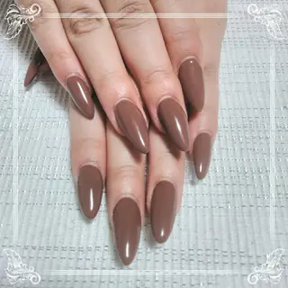 ネイル エステとネイル ローズコンフォートのネイルデザイン