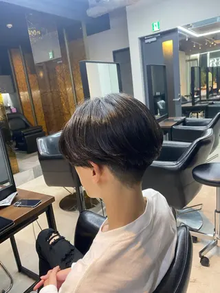 ショート メンズ 依田悠人 🌟メンズカット特化のヘアスタイル