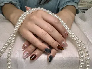 ネイル Nail salon  recess池袋所属・惠 美奈のネイルデザイン