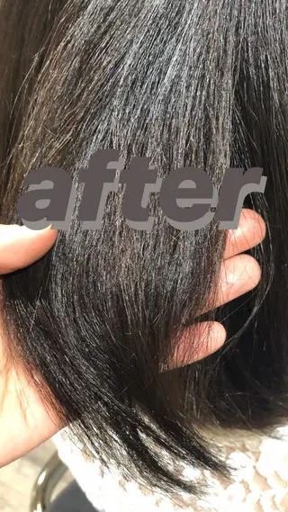 カラー 梅田ハイトーン チダ ヒナノのヘアスタイル