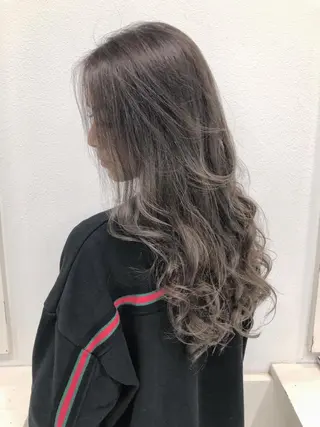 セミロング カラー JILL by GiseL/天神のヘアスタイル